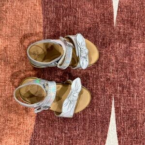 Stride rite Whitney sandals